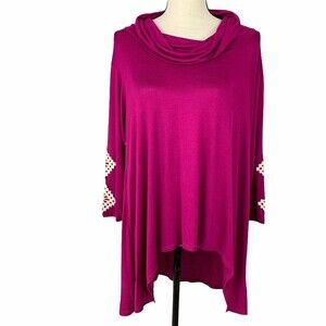 Grace & Lace Boutique XS Stretch Tunic Crochet 3/4 Sleeves Cowl Neckline